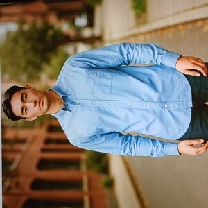 Buttoned Down,Men's big & tall blue long sleeve button down blue with pocket NWT